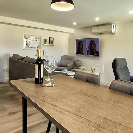 Apartment Charming In Prados 45 M² With Pool Malaga