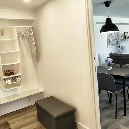 Charming In Prados 45 M² With Pool * Malaga